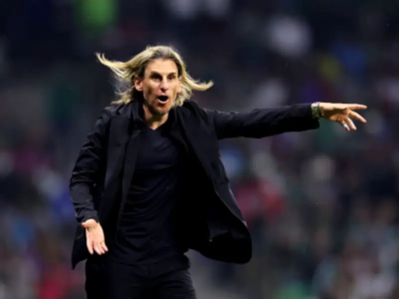 Ecuador Boss Quits World Cup After Mexico Defeat and Late-Night Incident