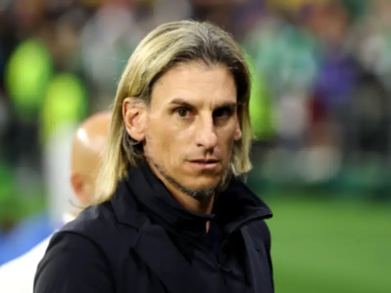 Ecuador Manager Sebastian Beccacece Resigns After World Cup Exit, Files FIFA Complaint