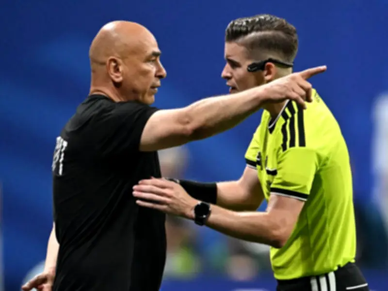 Egypt Coach Hossam Hassan Booked for Anti-Racism Gesture vs Argentina