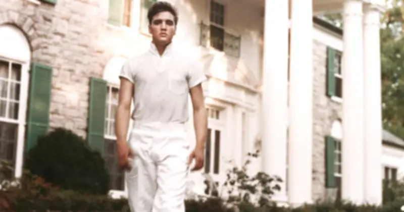 Elvis Presley's Secret Gold-Plated Bathroom at Graceland Revealed
