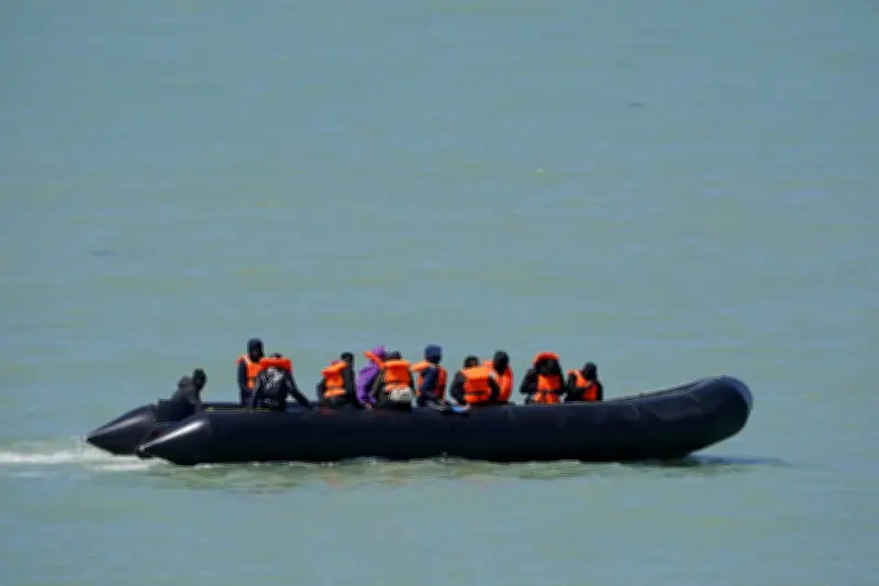 Fact Check: AI-Generated Video of Migrant with Machete Debunked