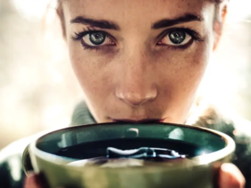 Four Cups of Tea a Day Lowers Cholesterol and Boosts Heart Health