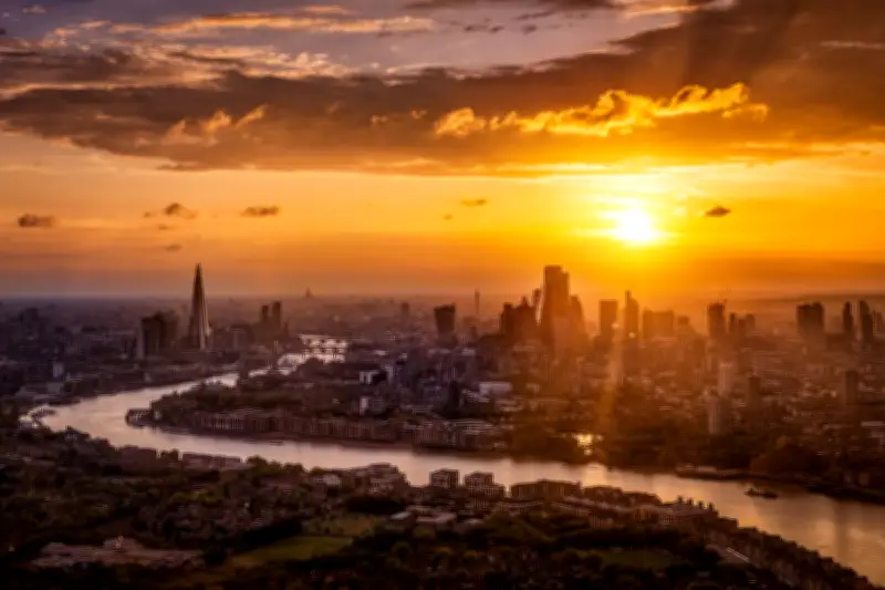 Heatwaves Cost London £440M: Productivity Plunges as Workers Stay Home
