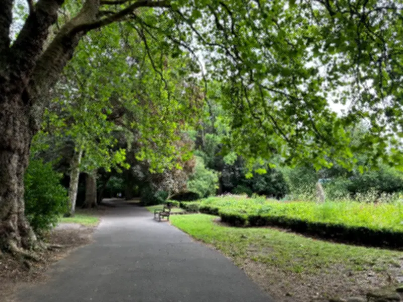 Hidden Gem: Worthington Park in Sale Offers Surprising Size and Features