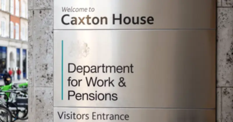 HMRC Writes to 370,000 Pensioners Over State Pension Underpayments