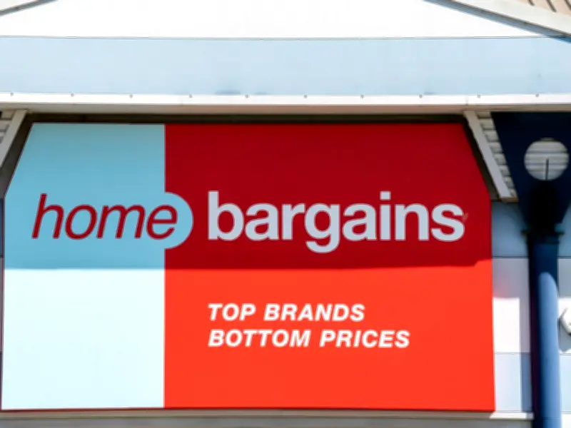 Home Bargains slashes £15 Smoothie cleanser to 99p in beauty deal