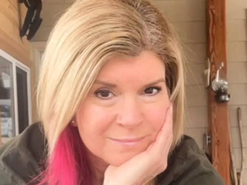Hospice Nurse Reveals What People Commonly See and Say Before Death