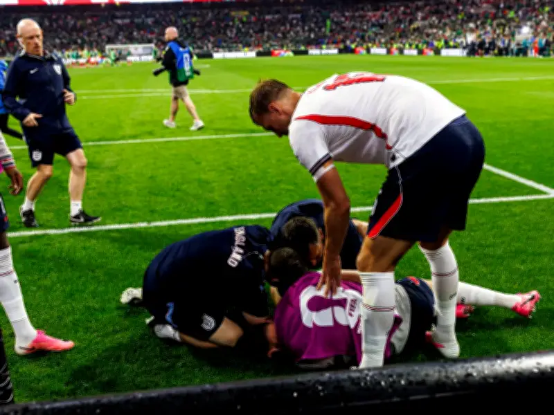 Jordan Henderson Hospitalised After 'Really Bad' Injury in England Celebrations