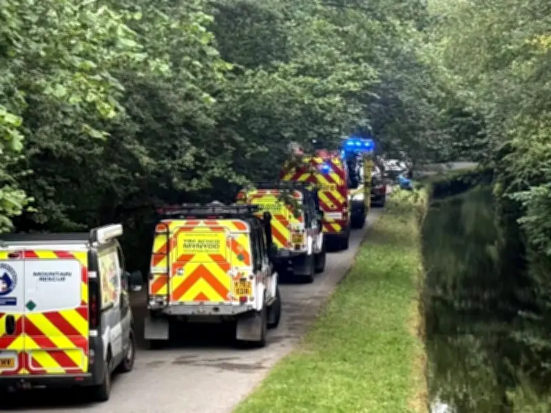 Kayaker Rescued at Llangollen Beauty Spot by Emergency Services