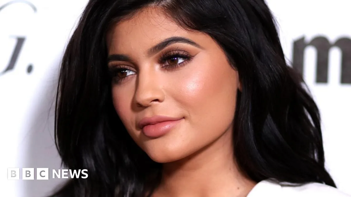 Kris Jenner on Kylie's Teenage Beauty Empire Launch