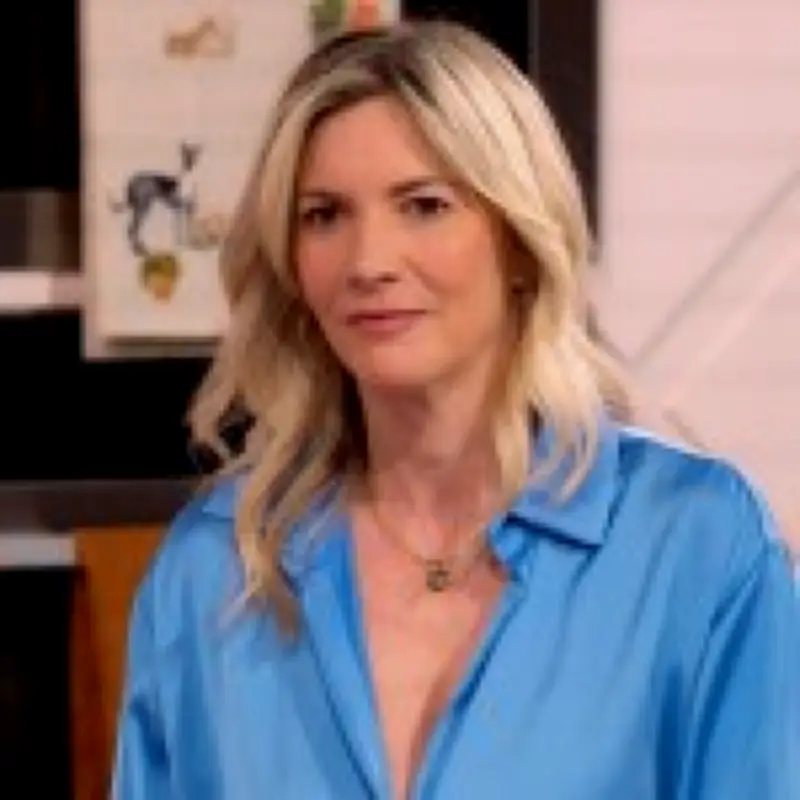 Lisa Faulkner thanks fans after breast cancer surgery update