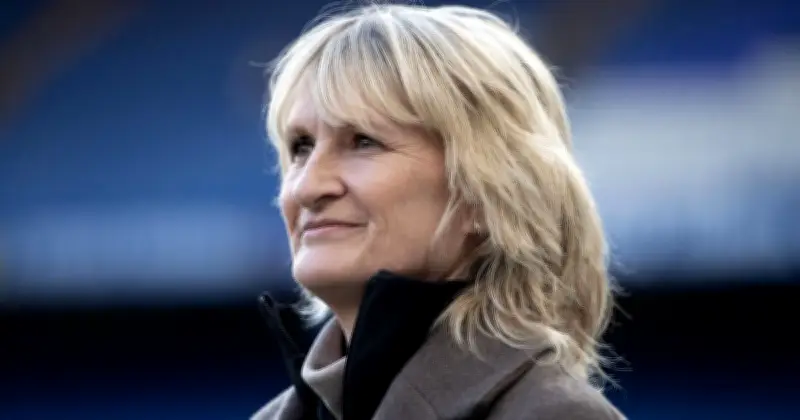 Lucy Ward Thanks Partner Neil Redfearn for Saving Her Mother's Life at World Cup