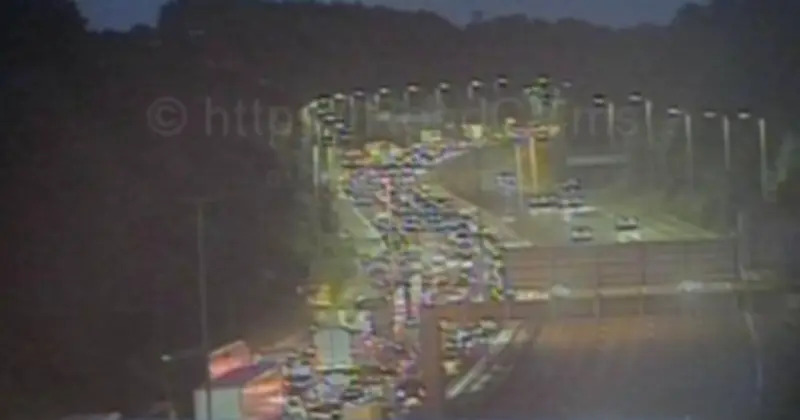 M60 Crash: Traffic Stopped Between Junctions 16 and 17 in Manchester