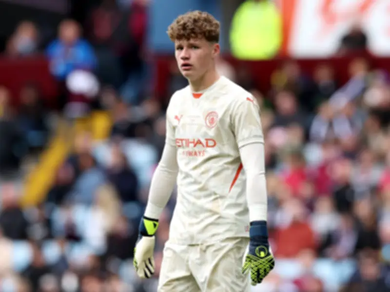 Man City to recall Whatmuff from Stockport loan for pre-season