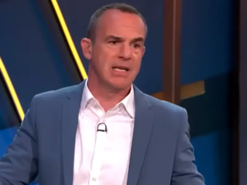 Martin Lewis issues urgent warning to holidaymakers with debit or credit cards