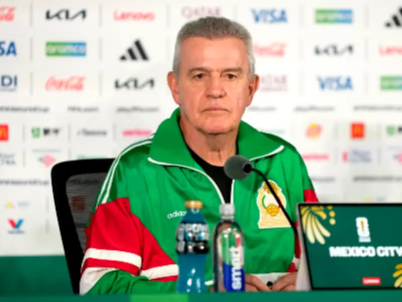 Mexico Boss Aguirre Warns England Ahead of World Cup Clash