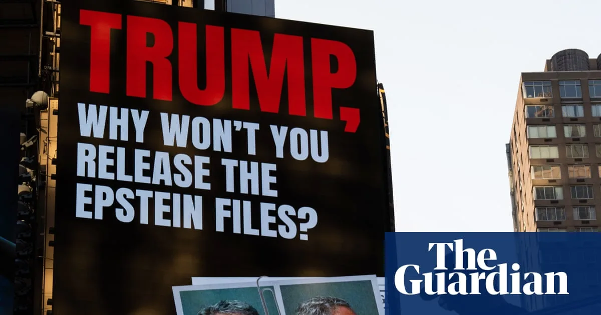 Missing Minute in Epstein Jail Video Found, Contradicting Bondi's Claim