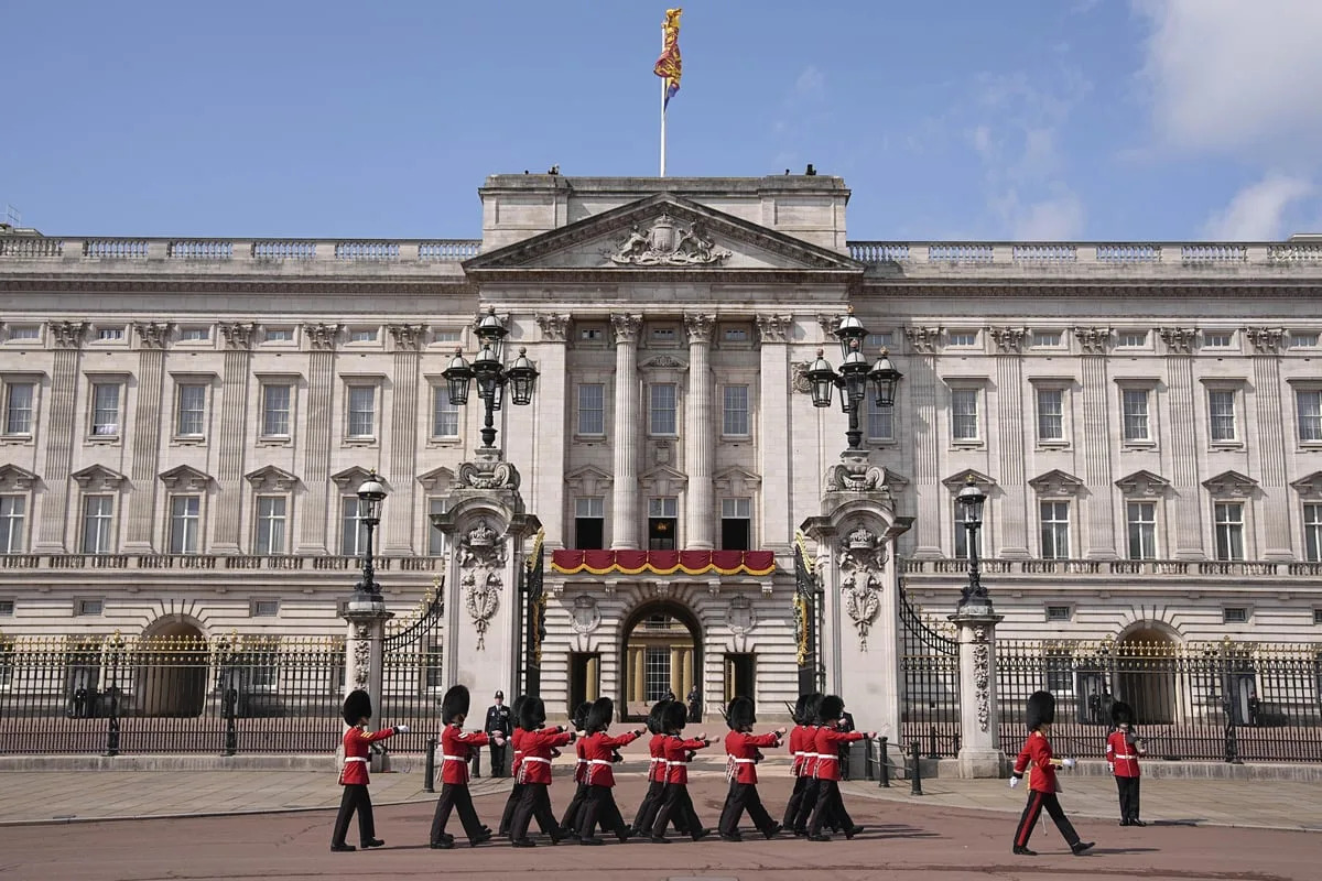Monarchy Support Falls to 45% in Epstein Scandal Poll