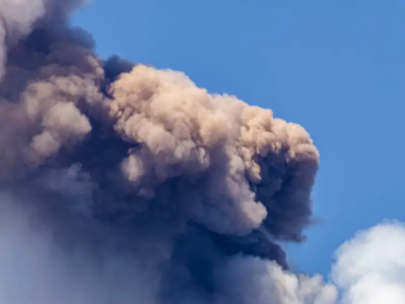 Mount Etna Erupts: Catania Airport Closed, Flights Cancelled