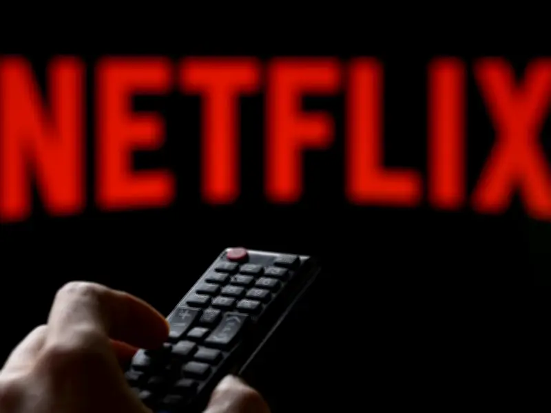 Netflix Adapts Lucy Clarke's Thriller 'The Surf House'