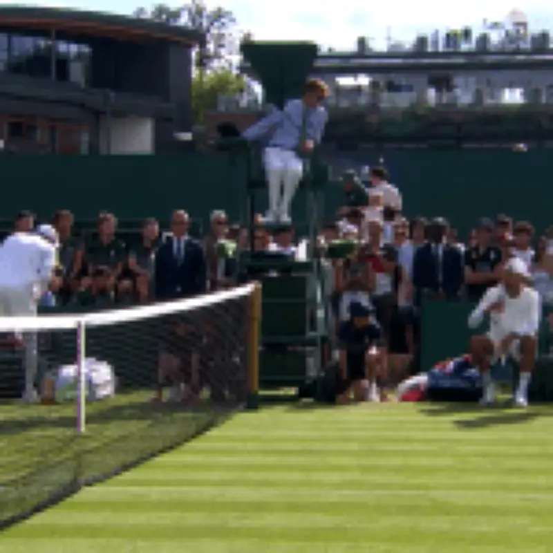 Nick Kyrgios Swears at Wimbledon Umpire Over 'Dumb' Rule, Asks for Fine