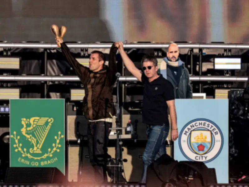 Oasis 'Set for 18 UK Shows' in 2027 with Knebworth and Etihad Residency