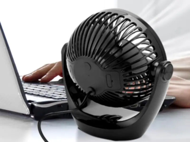 OCOOPA £17 Desk Fan Helps Home Workers Stay Cool in 30°C Heatwave