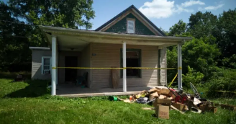 Ohio House of Horror: 16 Children Found Like 'Feral Animals'
