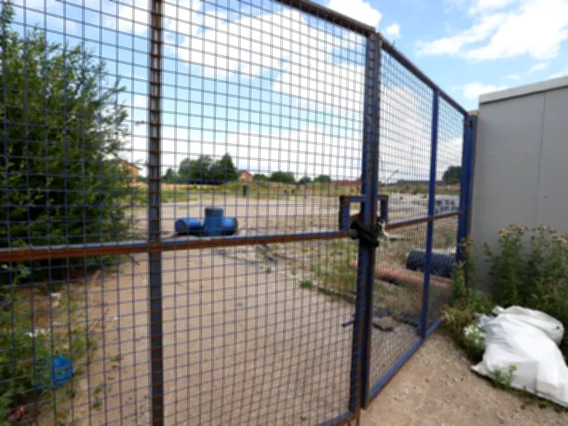 Ordsall housing scheme delayed: empty plot likened to 'bad day in Beirut'