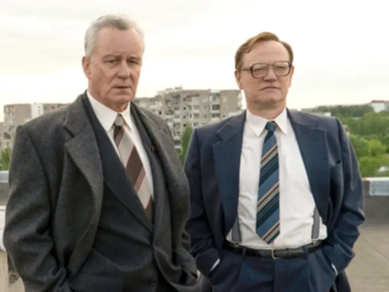 'Outstanding' Netflix Drama The Railway Men Better Than HBO's Chernobyl