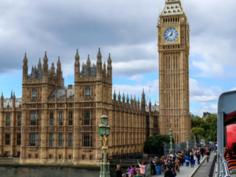 Parliament Refurbishment Delays Could Cost Taxpayers £500m