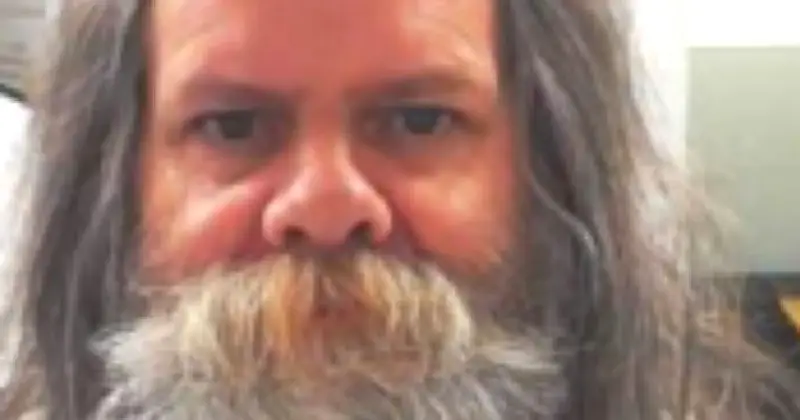 Police Hunt for High Risk Paedophile Darren Inkpen After He Vanishes