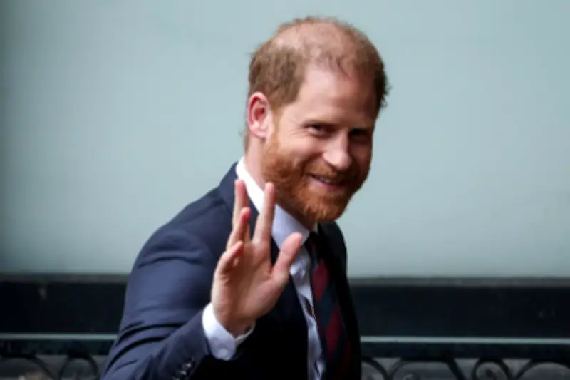 Prince Harry Accepts Invite to Stay at Buckingham Palace During UK Visit