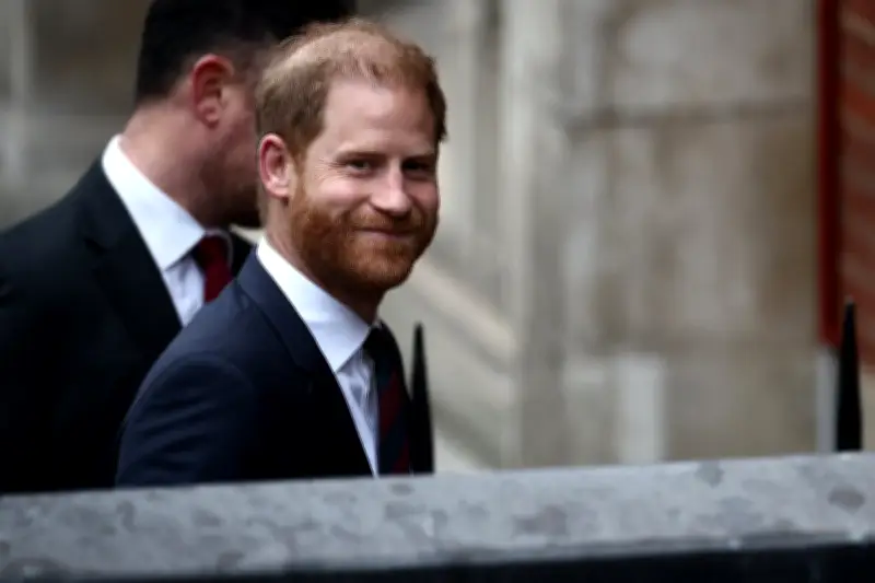 Prince Harry vs Daily Mail: Celebrities and Court Battle Explained