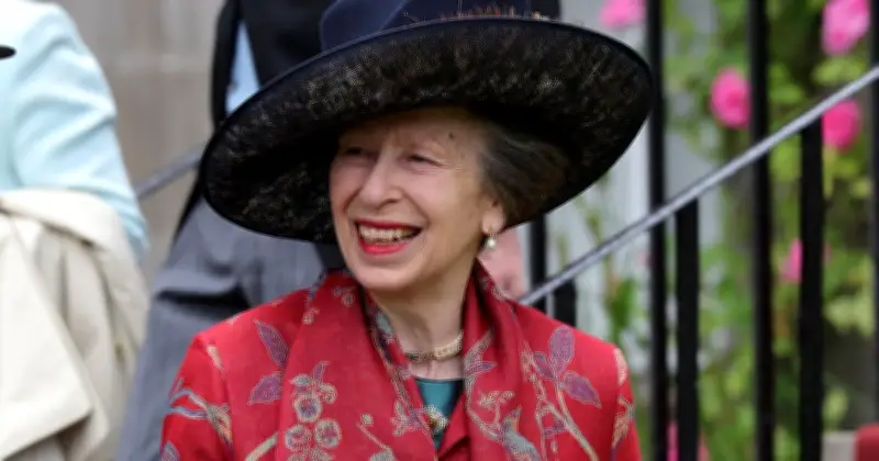 Princess Anne's Hilarious Four-Word Reply to Guard After Unpleasant Smell at Visit