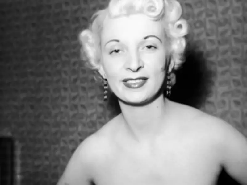 Ruth Ellis, Last Woman Hanged in UK, Granted Conditional Pardon
