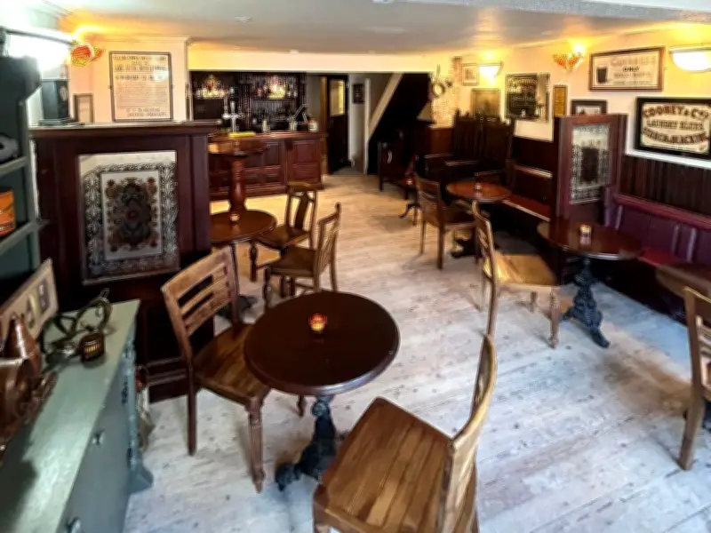 Sale Pub Owner Claims Fibber Magee's Has Smallest Bar in Greater Manchester