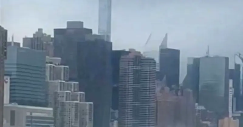 Seaplane Carrying 8 Crashes into New York's East River, All Rescued