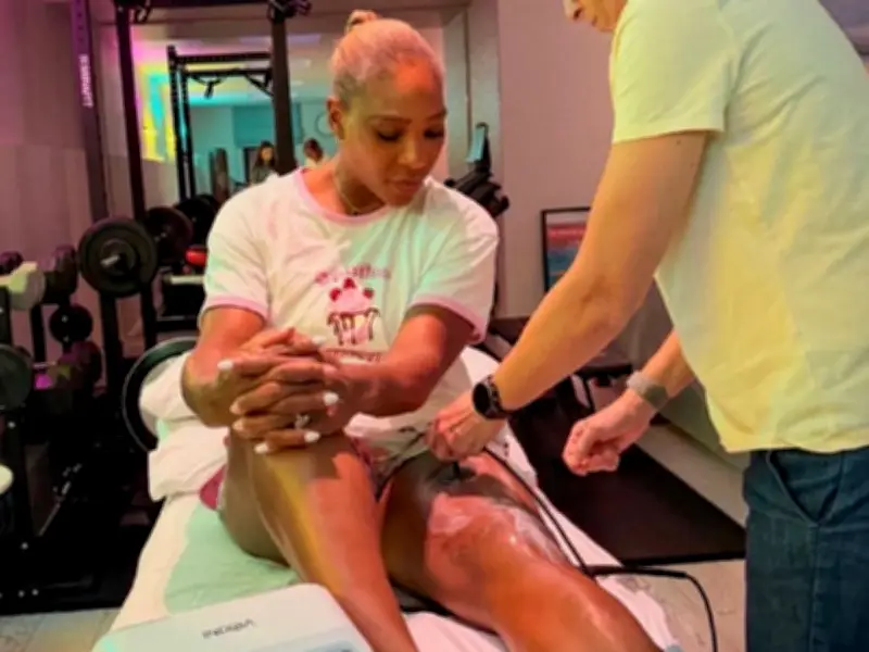Serena Williams Withdraws from Wimbledon Doubles with Venus After Knee Injury