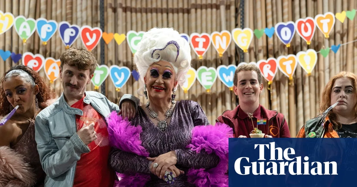 Smoggie Queens Returns with More Drag Sitcom Hijinks Tonight