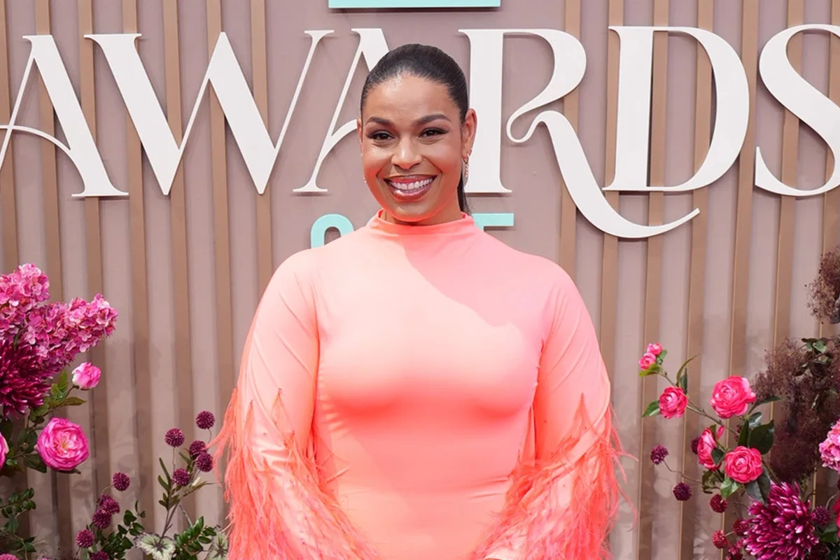 Jordin Sparks Confirms She Received Idol Prize After Kelly Clarkson's Snub Claims