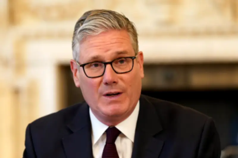 Starmer Salutes 'Extraordinary Courage' of Jeffrey Donaldson Victims