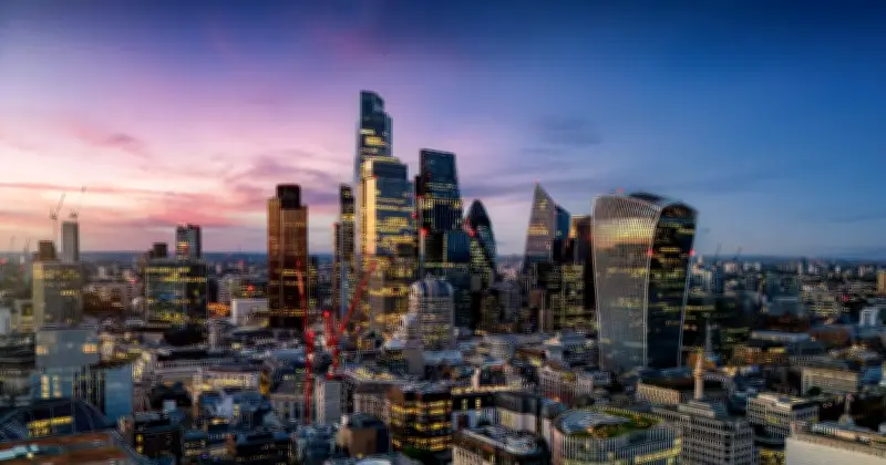 Strand Named London's Top 2026 Destination, Surpassing Buckingham Palace
