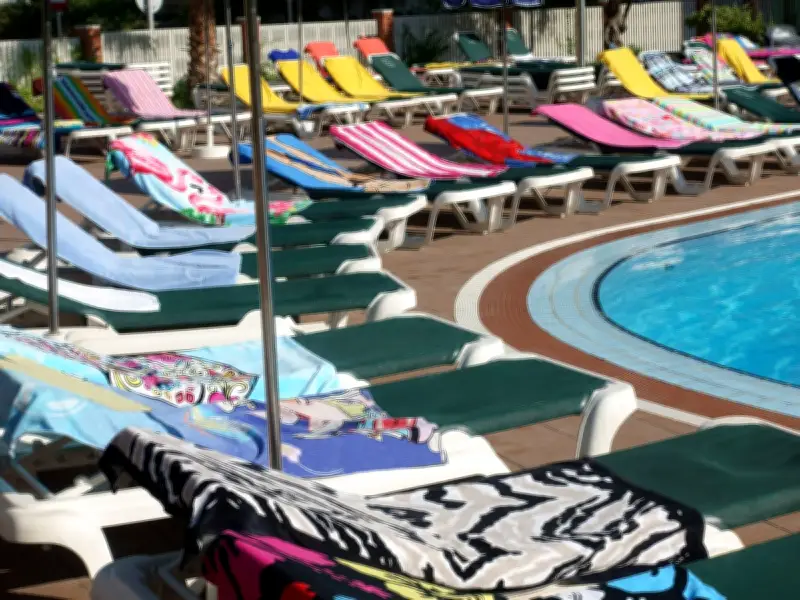 Sunbed Wars: Tourists Queue at Dawn, Miss Empty Rooftop Pool