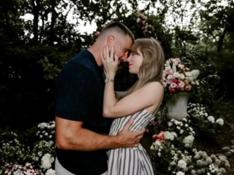 Taylor Swift's Dating History: From Joe Jonas to Travis Kelce