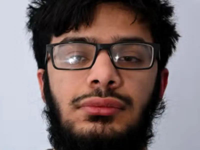 Teenage Terrorist Jailed 13.5 Years for ISIS Plot and Somalia Travel