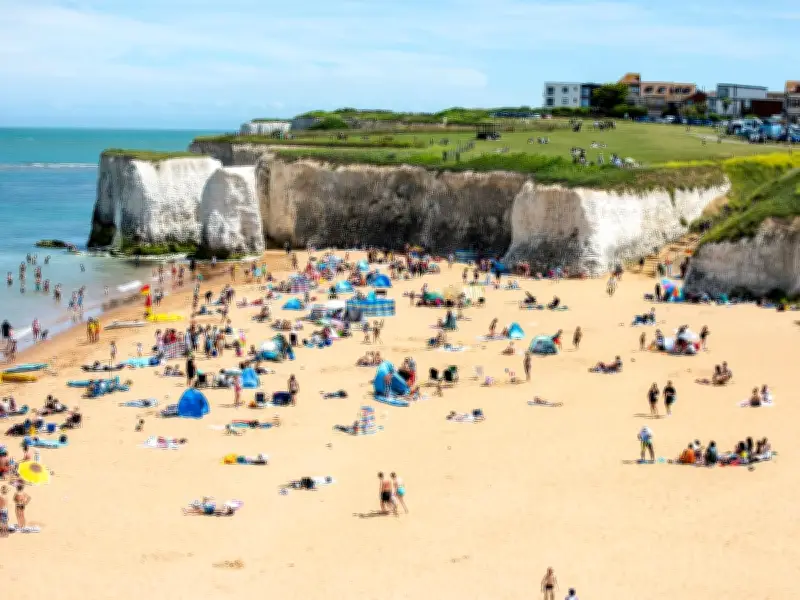 Third UK Heatwave on Way as Weather Maps Show 35C and 38 Counties Hit 30C+