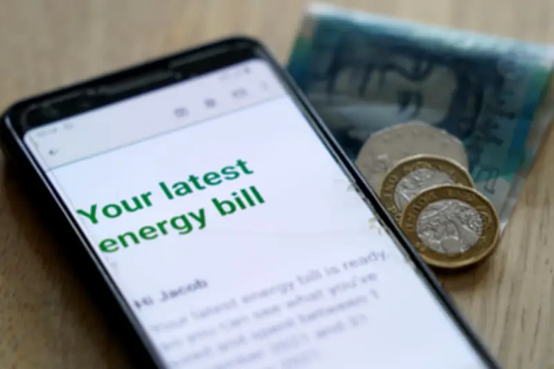 UK Households Urged to Submit Meter Readings as Energy Price Cap Rises 13%