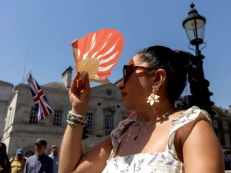 UK Schools Axe Sports Days as 34C Heatwave Hits Britain Harder Than Ibiza