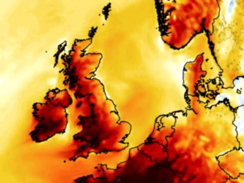 UK to Hit 34C This Week: Third Heatwave Forecast